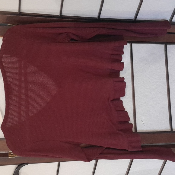 Urban Outfitters Burgundy Long Sleeve Cropped Tee Medium - Picture 3 of 4
